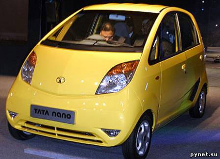 Барак Обама похвалил Tata Nano, но сесть за руль не решился