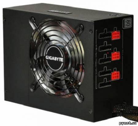 Блоки питания Gigabyte Sumo: КПД не ниже 85%