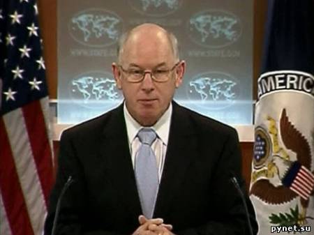 Пресс-атташе госсекретаря США стал жертвой "свободы слова"