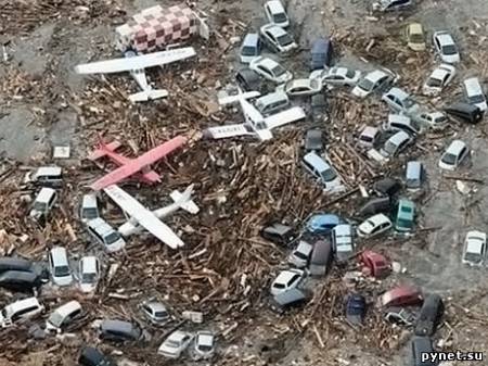 В результате землетрясений в Японии 750 человек погибли, 200 тысяч пропали без вести
