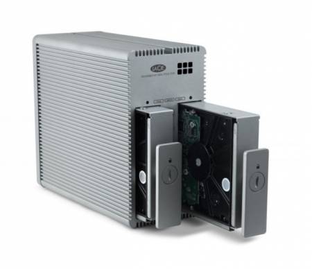 RAID накопитель с поддержкой USB 3.0